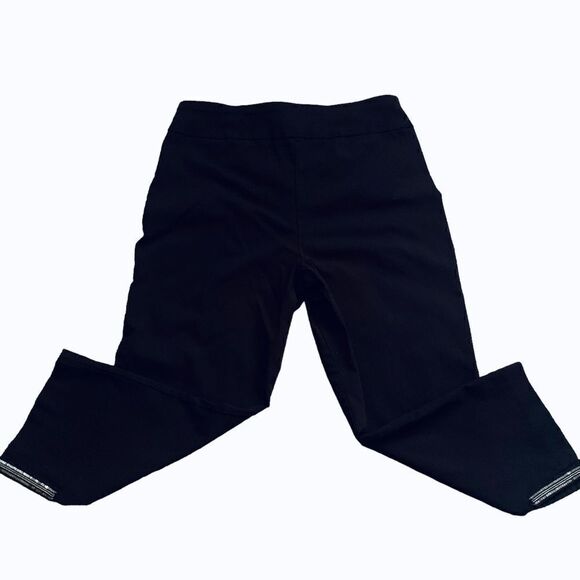 JM Collection Black Pull On Cropped Capri Rhinestone Pants Size Medium - Picture 6 of 7